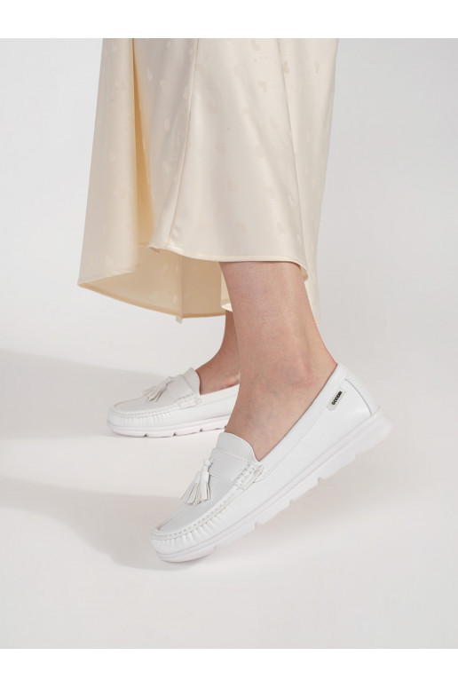 baltos spalvos mokasinai 