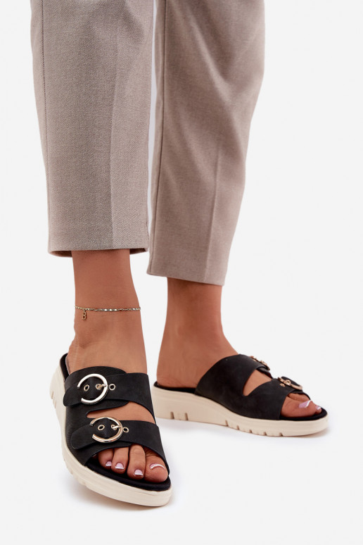  Moteriškos šlepetės  su sagtimis Juodos spalvos Hellexia