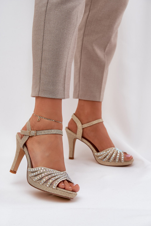 basutės su plonais kulniukais   D&A MR1038-33 aukso spalvos