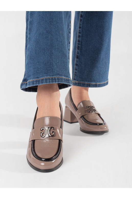 Stilingi pusbačiai kolorze taupe