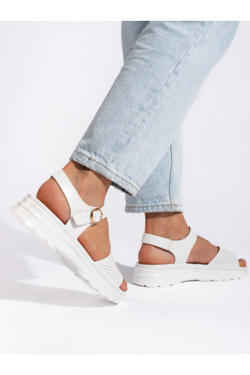 baltos spalvos sandalai  2