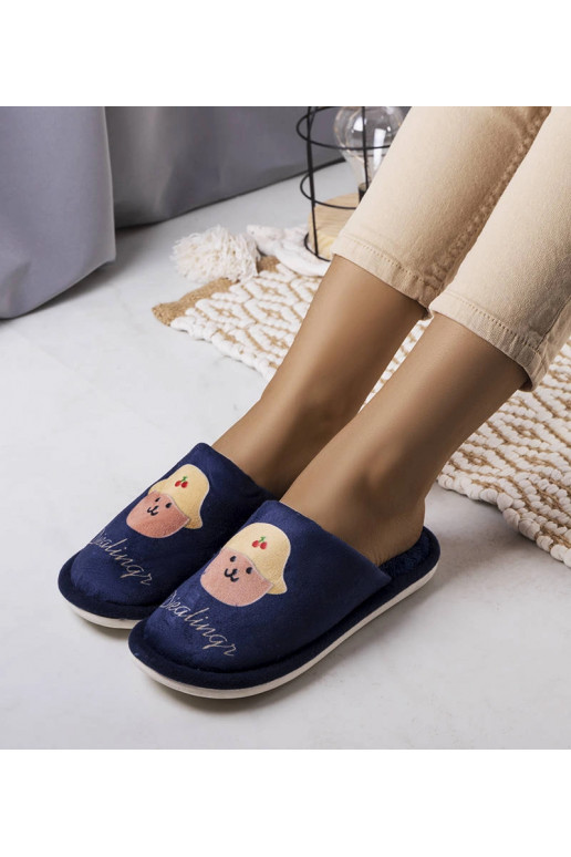 Tamsiai mėlynos minkštos šlepetės...