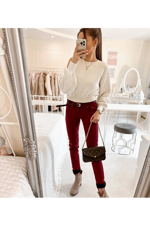 Raudonos elastinės kelnės su Rocher... Raudonos elastinės kelnės su Rocher...