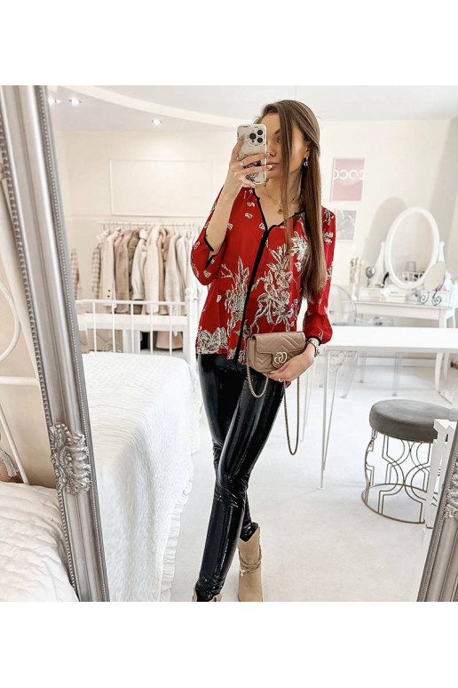 Raudono rašto Salois marškinėliai Raudono rašto Salois marškinėliai