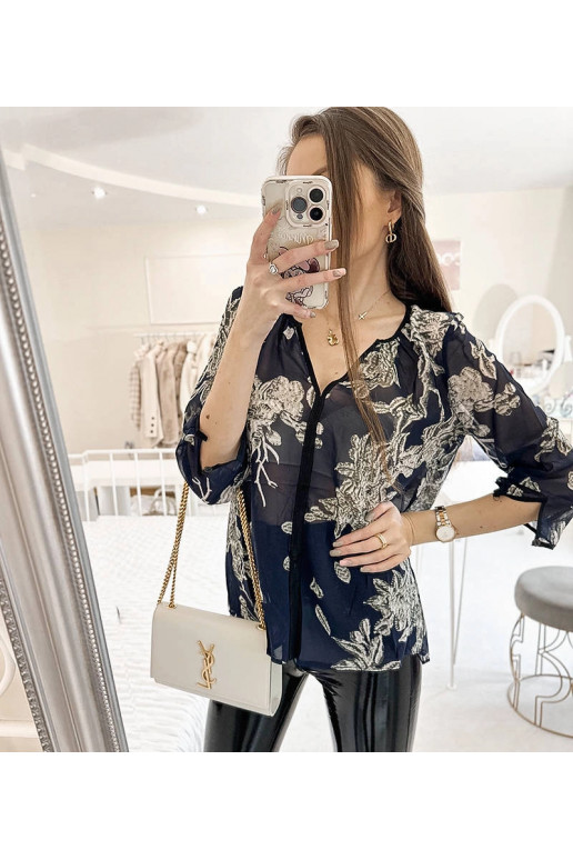 Tamsiai mėlynos spalvos marškinėliai... Tamsiai mėlynos spalvos marškinėliai...