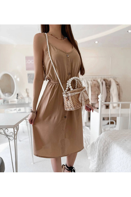 Smėlio spalvos suknelė be petnešėlių...