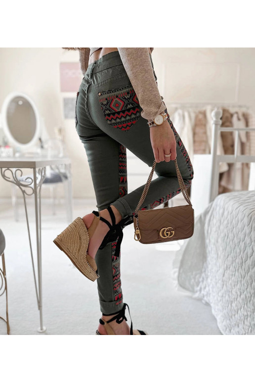 Žalios spalvos Lévesque kelnės