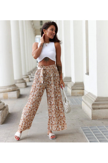 Aberdeen baltos plačios...