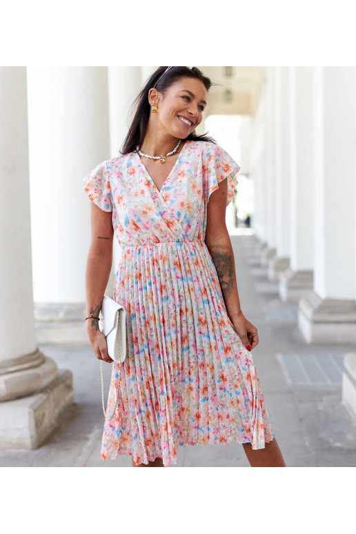 Ottavio rožinė, gėlėta, klostuota... Ottavio rožinė, gėlėta, klostuota...