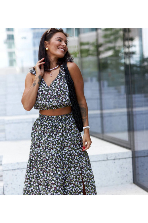 Juodas Alvisa viršaus ir sijono...