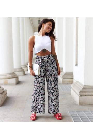 Juodos Aberdeen plačios...