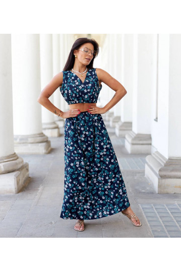 Tamsiai mėlynas viršaus ir...