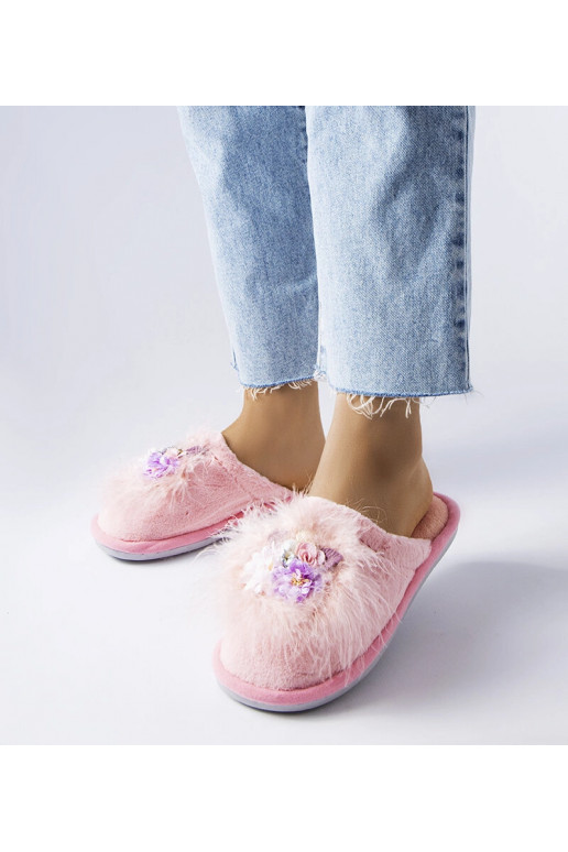 Rožinės šiltos šlepetės su gėlėmis Moly