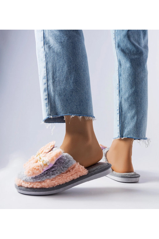 Pilkos ir rožinės spalvos šlepetės su...