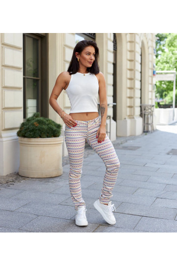 Spalvingos raštuotos kelnės... 2