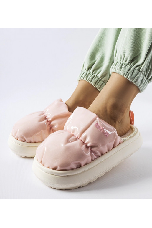 Rožinės izoliuotos šlepetės Big Star...