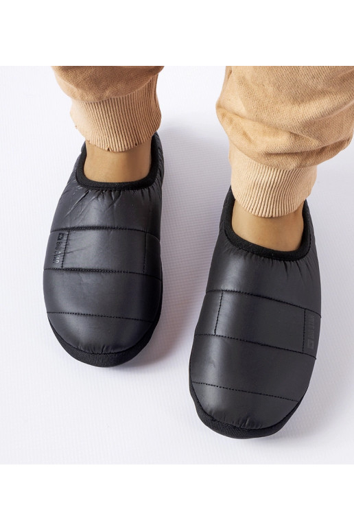 Juodos izoliuotos šlepetės Big Star... Juodos izoliuotos šlepetės Big Star...