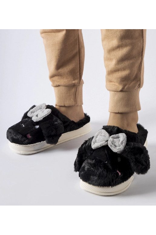 Juodos šiltos šlepetės su ausytėmis...