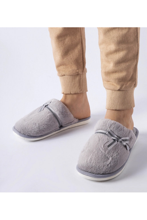 Pilkos šiltos šlepetės su lankeliu...