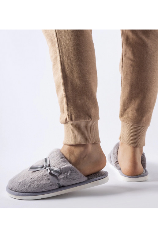 Pilkos šiltos šlepetės su lankeliu...