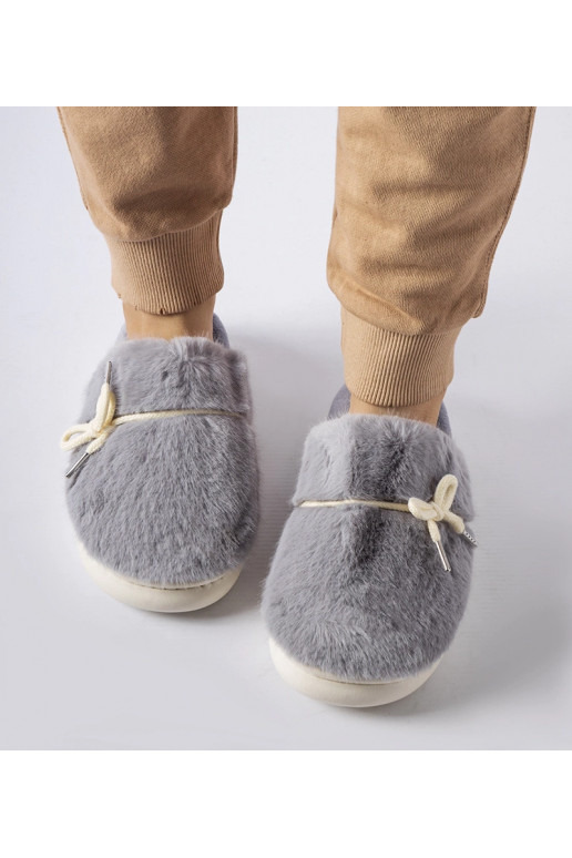 Pilkos šlepetės su dekoratyvine...