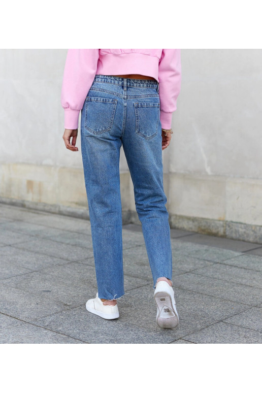 „Carchitti mom“ prigludo prie...