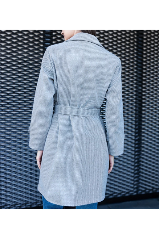 Elegantiškas pilkas, per didelis...