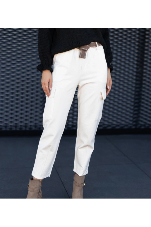 Nuala baltos krovininės kelnės su... Nuala baltos krovininės kelnės su...