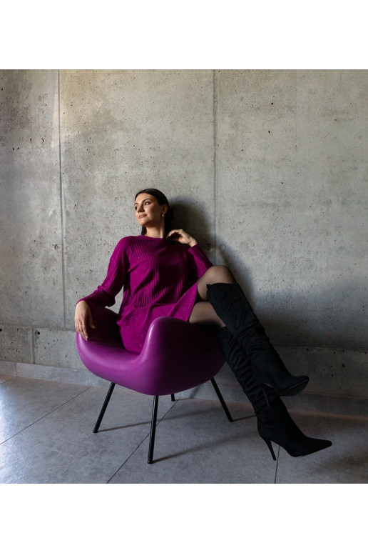 Kadyra tamsiai rožinė blizganti... Kadyra tamsiai rožinė blizganti...