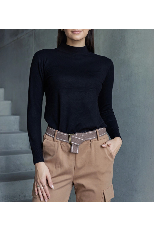 Juodas klasikinis laisvas džemperis... Juodas klasikinis laisvas džemperis...