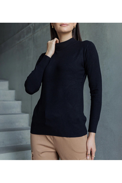 Juodas klasikinis laisvas džemperis... Juodas klasikinis laisvas džemperis...