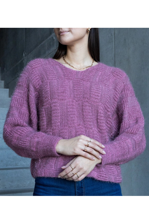 Neveri Rožinis megztinis su V formos...