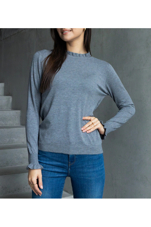 Pilkas švelnus megztinis puoštas...