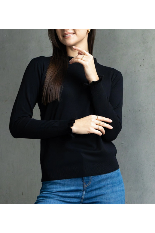 Juodas minkštas megztinis puoštas... Juodas minkštas megztinis puoštas...