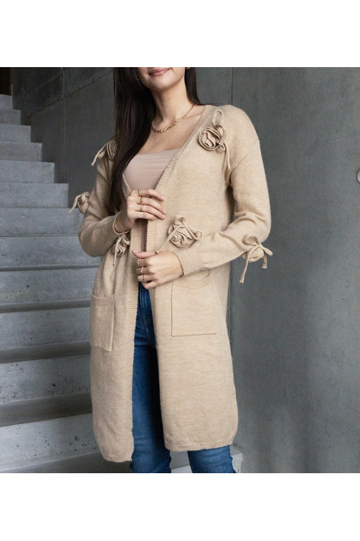 Ilgas smėlio spalvos megztinis Lira Ilgas smėlio spalvos megztinis Lira