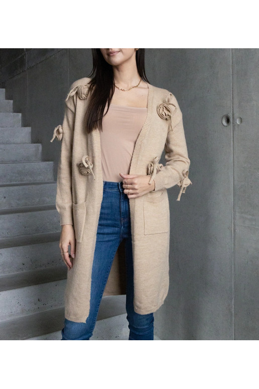 Ilgas smėlio spalvos megztinis Lira Ilgas smėlio spalvos megztinis Lira