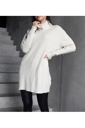 Ilgas baltas, minkštas...