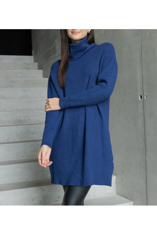 Ilgas tamsiai mėlynas minkštas... Ilgas tamsiai mėlynas minkštas...