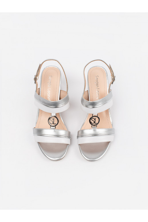 basutės ant kulno  Sergio Leone