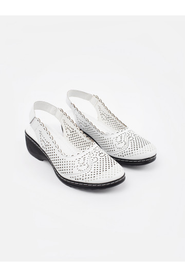 baltos spalvos sandalai   2