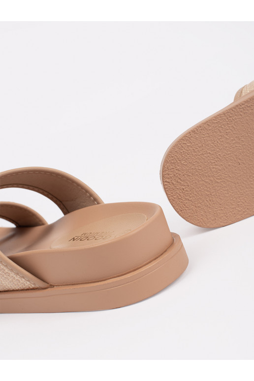 Lygiapadės šlepetės smėlio spalvos 