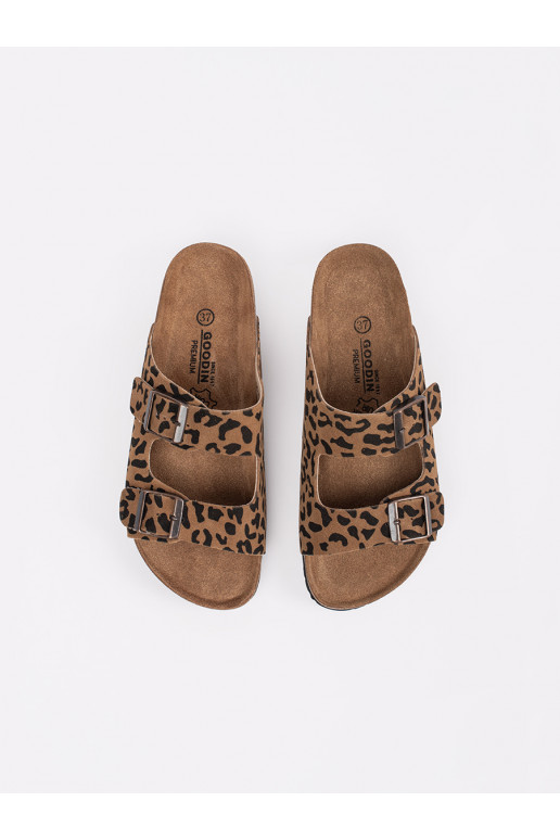 Šlepetės     Šlepetės