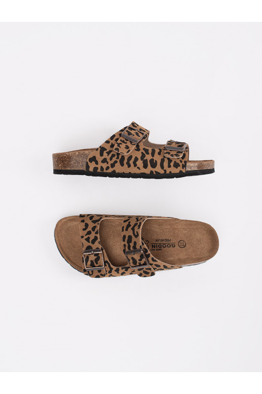 Šlepetės     Šlepetės