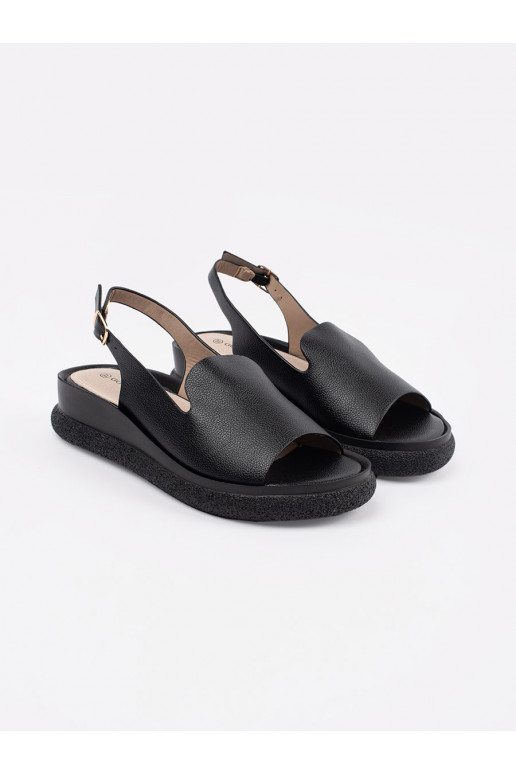 Juodos spalvos  sandalai 