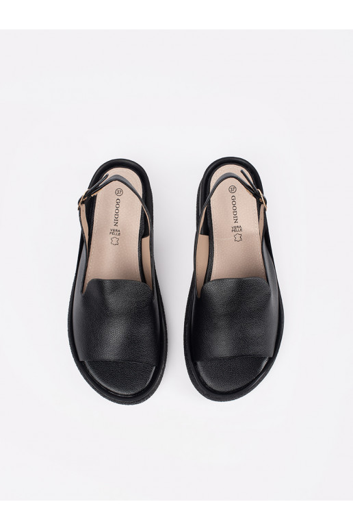 Juodos spalvos  sandalai 