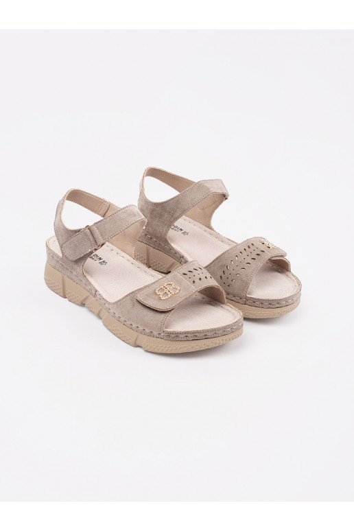 smėlio spalvos sandalai  smėlio spalvos sandalai