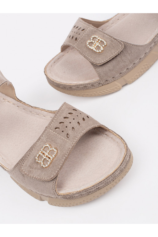 smėlio spalvos sandalai  smėlio spalvos sandalai