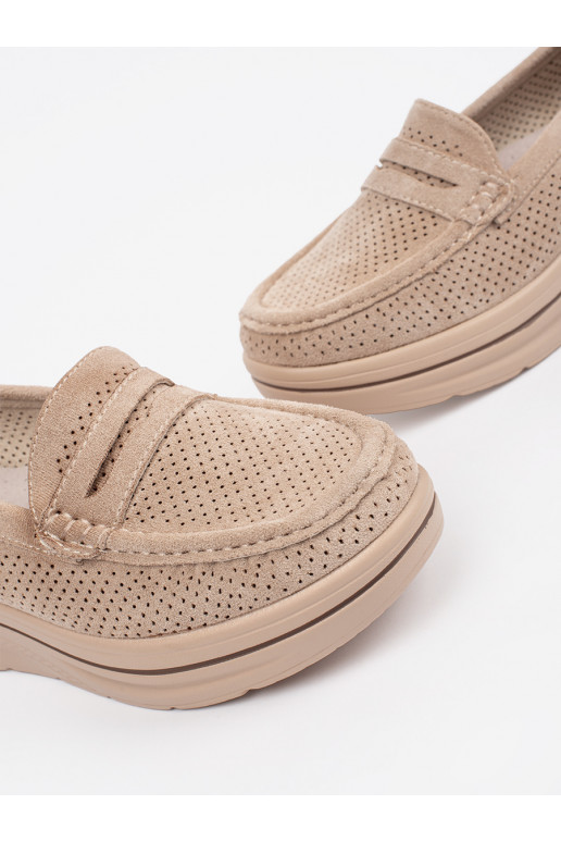 smėlio spalvos mokasinai su masyviu kulnu
