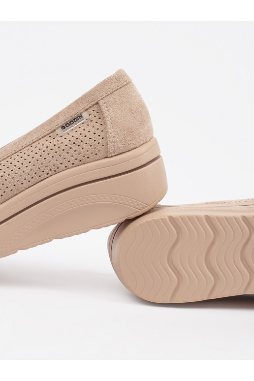 smėlio spalvos mokasinai su masyviu kulnu