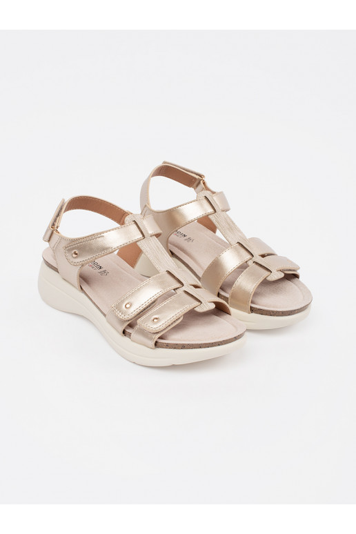 sandalai    sandalai